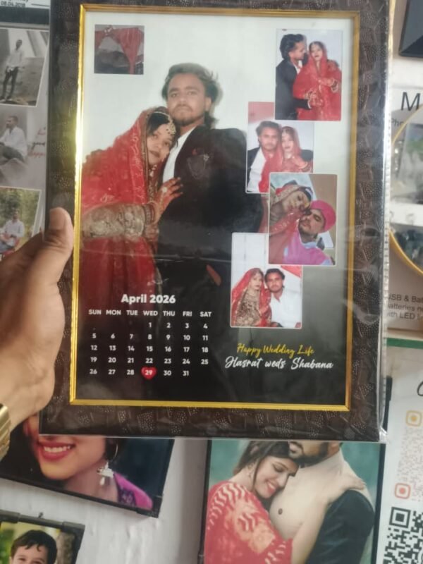 5 Photo Anniversary Frame with Calender